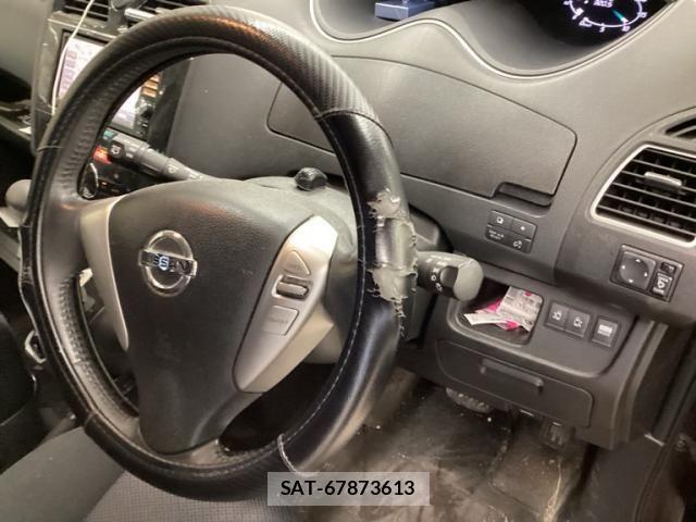 Nissan SERENA 2013-09 7359769-13