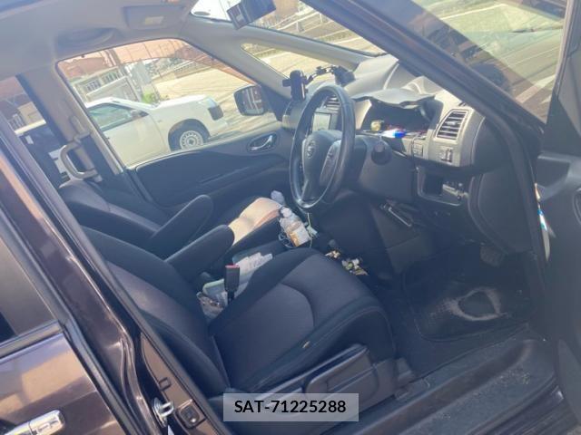 Nissan SERENA 2011-09 7359768-11