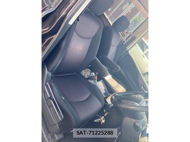 Nissan SERENA 2011-09 7359768-12