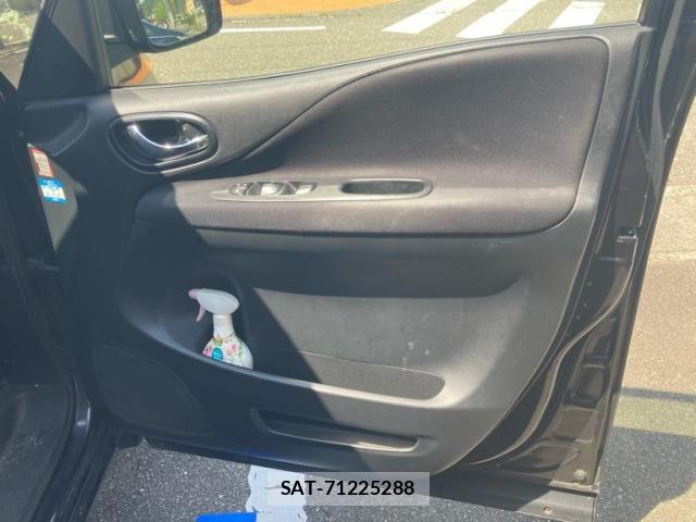 Nissan SERENA 2011-09 7359768-13