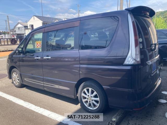 Nissan SERENA 2011-09 7359768-5