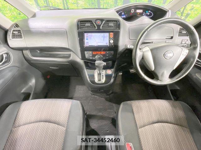 Nissan SERENA 2015-05 7394006-1