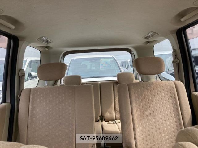 Nissan SERENA 2007-05 7394017-21
