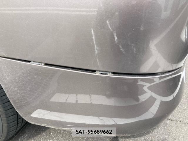 Nissan SERENA 2007-05 7394017-23