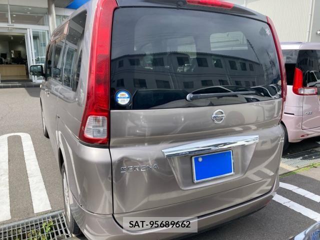 Nissan SERENA 2007-05 7394017-3