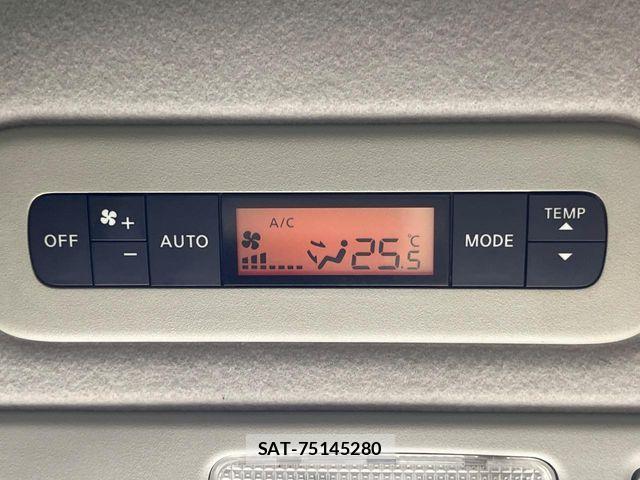 Nissan SERENA 2013-06 7394007-6