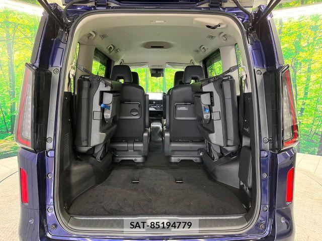 Nissan SERENA 2024-10 7394005-11