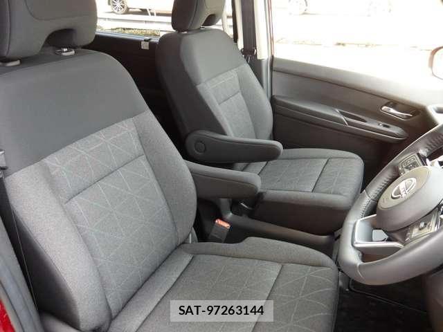 Nissan SERENA 2023-09 7457604-22