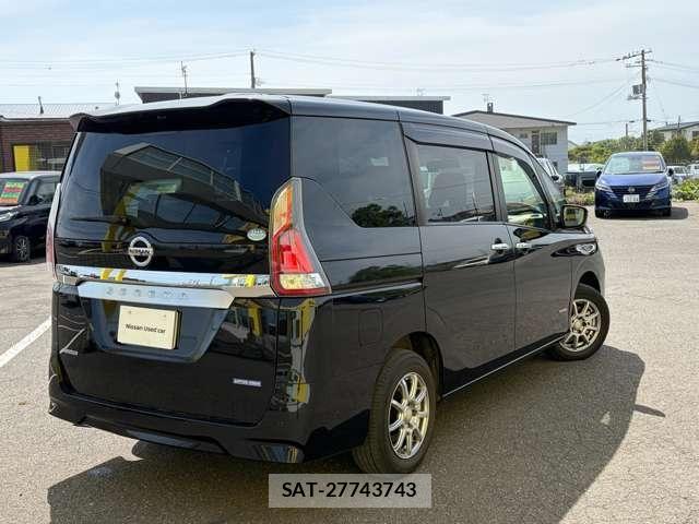 Nissan SERENA 2021-11 7502753-1