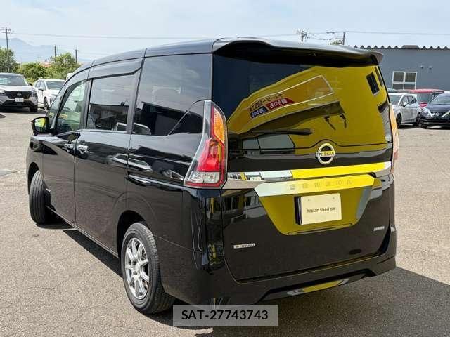 Nissan SERENA 2021-11 7502753-26