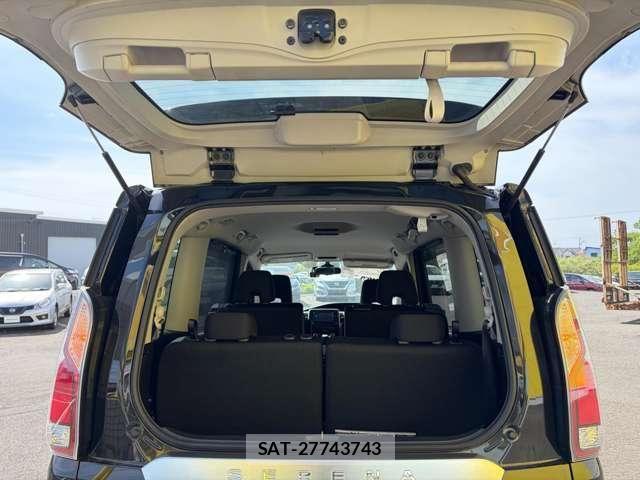Nissan SERENA 2021-11 7502753-27