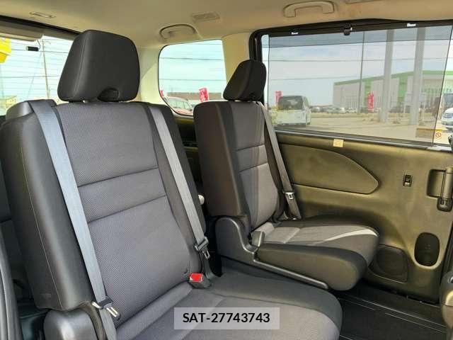 Nissan SERENA 2021-11 7502753-5