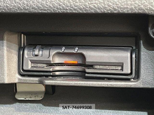 Nissan SERENA 2014-03 7619868-8