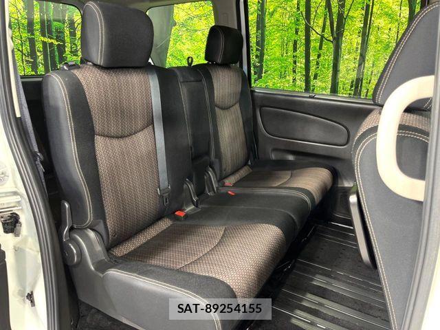 Nissan SERENA 2015-07 7619867-9
