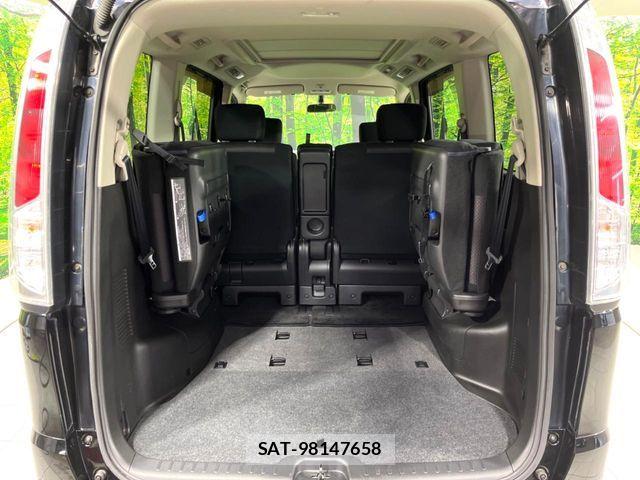Nissan SERENA 2011-01 7789000-11