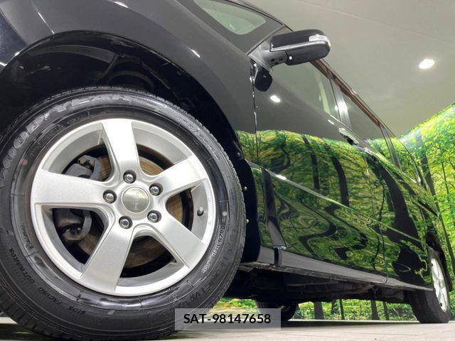 Nissan SERENA 2011-01 7789000-14