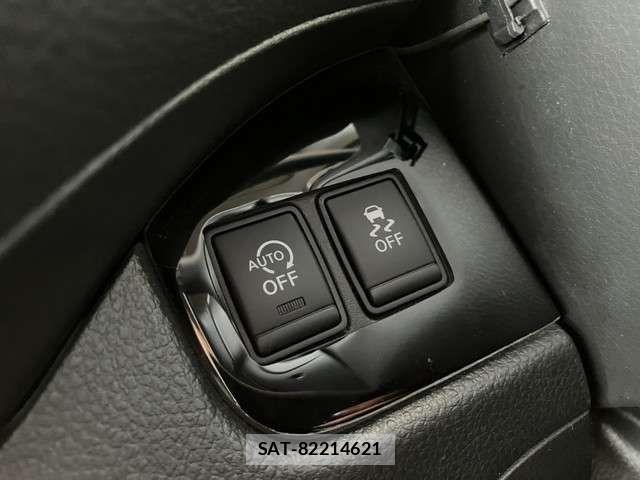 Nissan SERENA 2014-06 7879346-15