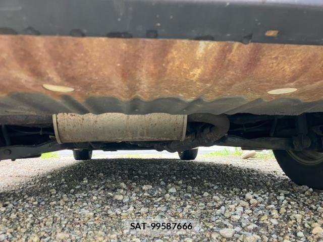 Nissan SERENA 2005-07 7879351-10