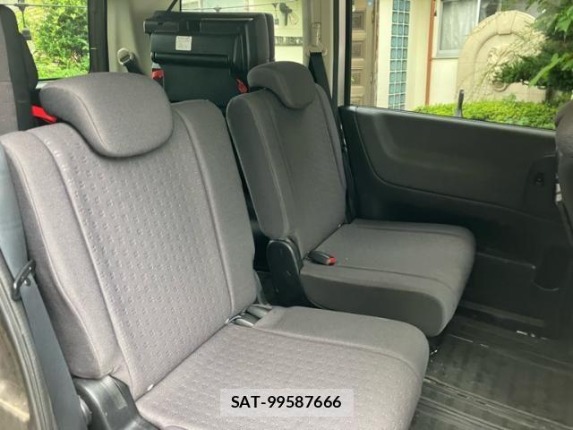 Nissan SERENA 2005-07 7879351-13