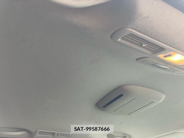 Nissan SERENA 2005-07 7879351-14