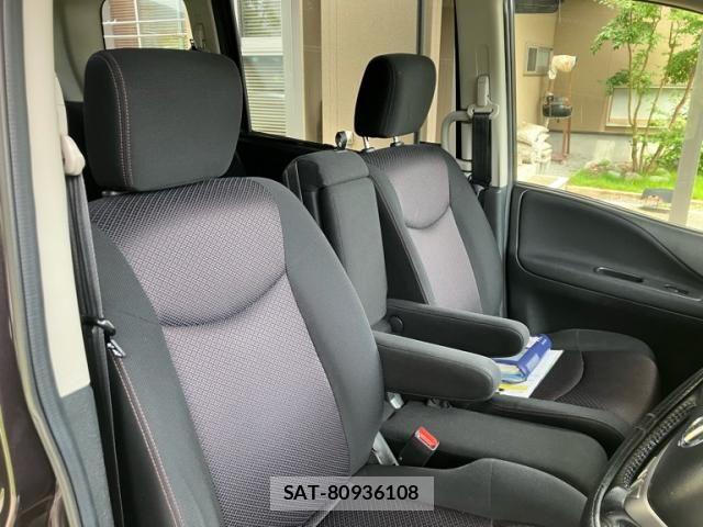 Nissan SERENA 2012-01 7879350-12