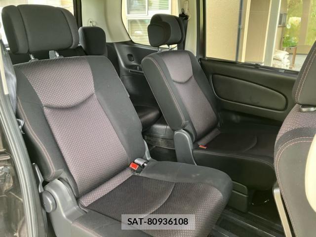 Nissan SERENA 2012-01 7879350-13