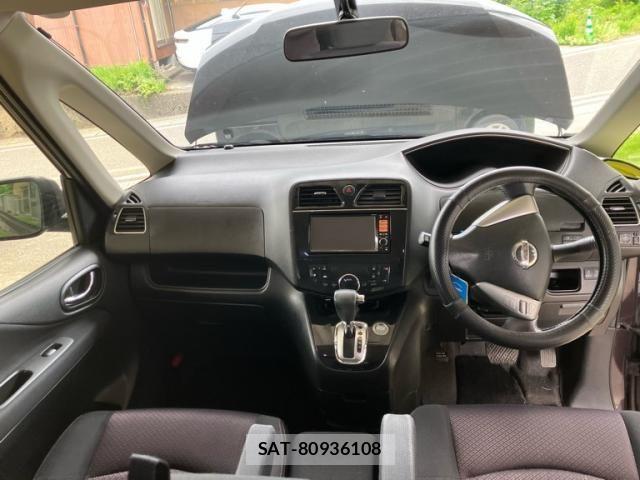 Nissan SERENA 2012-01 7879350-14
