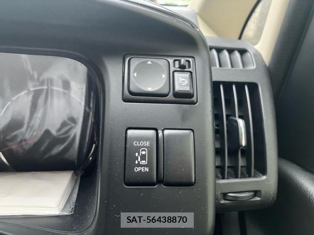 Nissan SERENA 2009-03 7879349-19