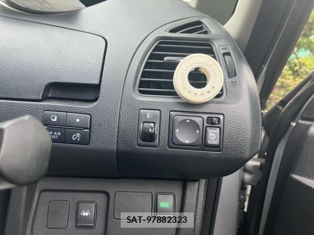 Nissan SERENA 2015-07 7879347-12