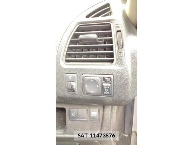 Nissan SERENA 2012-12 7903370-9