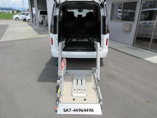 Nissan SERENA 2026-06 7963688-10