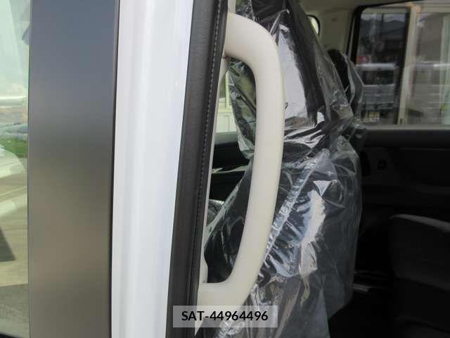 Nissan SERENA 2026-06 7963688-16