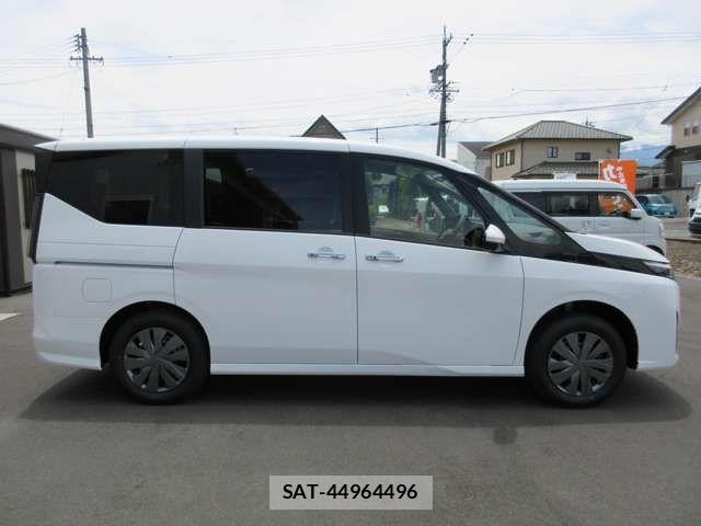 Nissan SERENA 2026-06 7963688-2