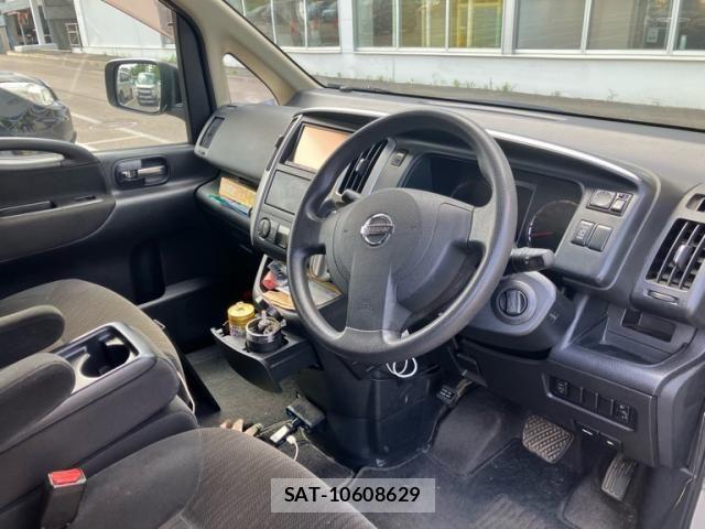 Nissan SERENA 2010-01 7963691-11