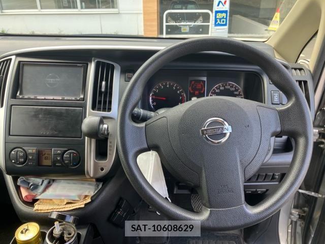 Nissan SERENA 2010-01 7963691-13