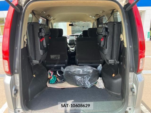 Nissan SERENA 2010-01 7963691-17
