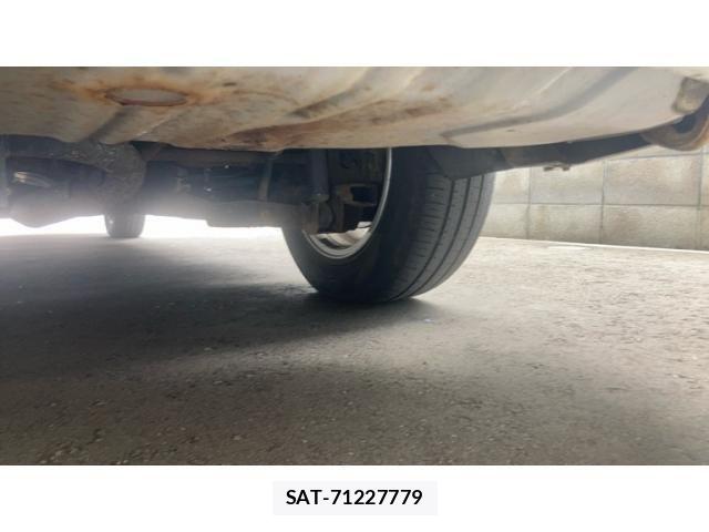 Nissan SERENA 2013-07 7980961-13