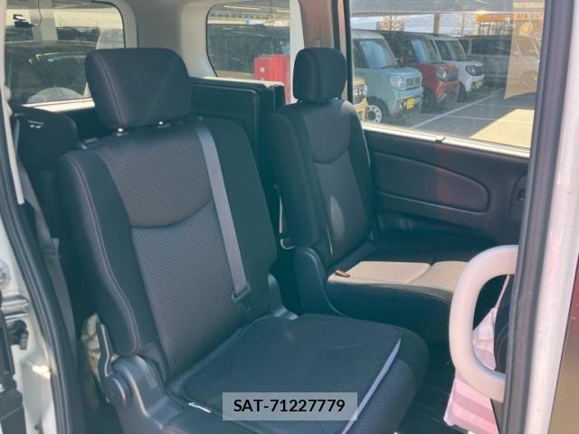 Nissan SERENA 2013-07 7980961-14