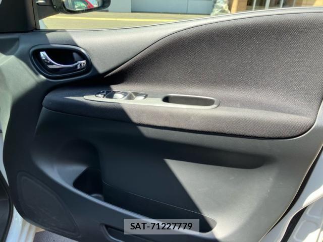Nissan SERENA 2013-07 7980961-16