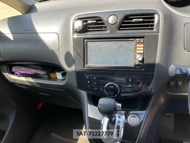Nissan SERENA 2013-07 7980961-18