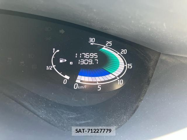 Nissan SERENA 2013-07 7980961-1