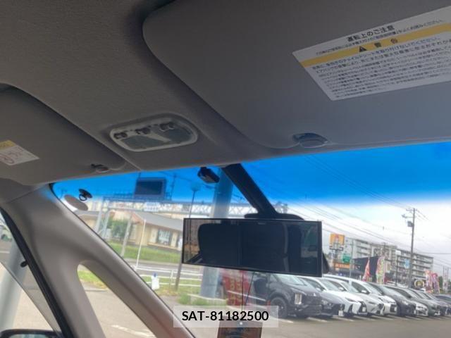 Nissan SERENA 2016-10 8075509-15