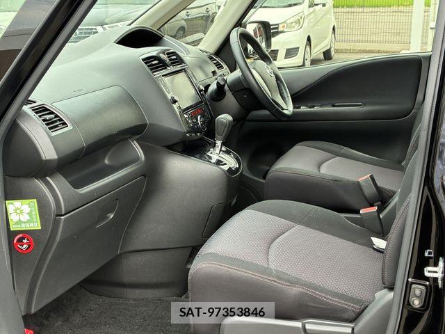 Nissan SERENA 2013-11 8075510-16