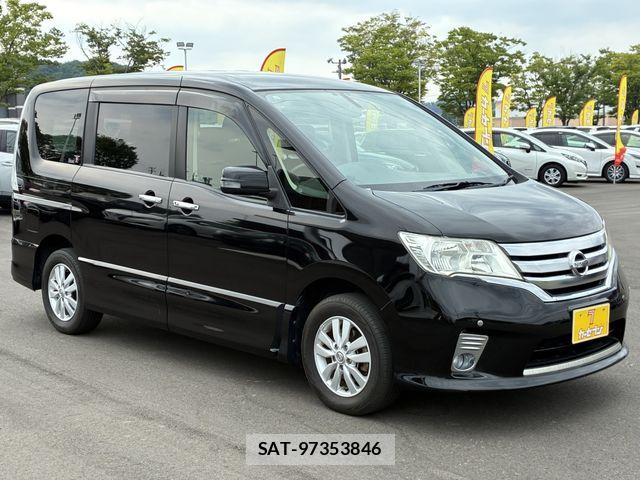 Nissan SERENA 2013-11 8075510-2