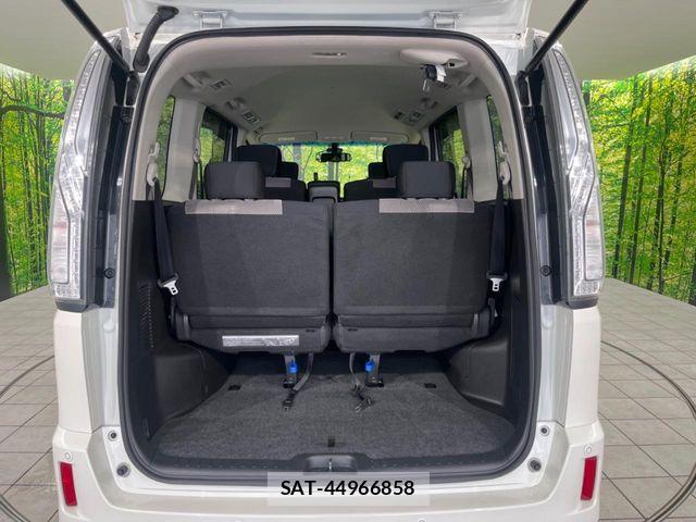 Nissan SERENA 2014-02 8075508-10