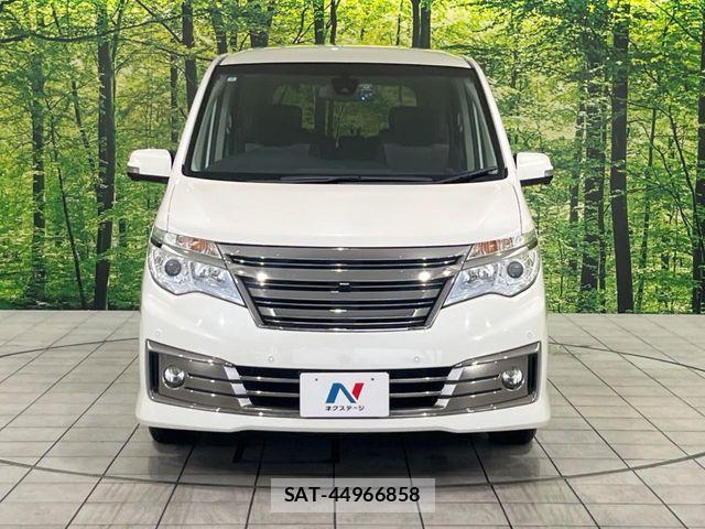 Nissan SERENA 2014-02 8075508-14