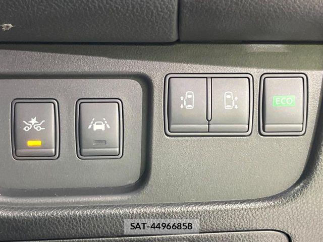 Nissan SERENA 2014-02 8075508-3
