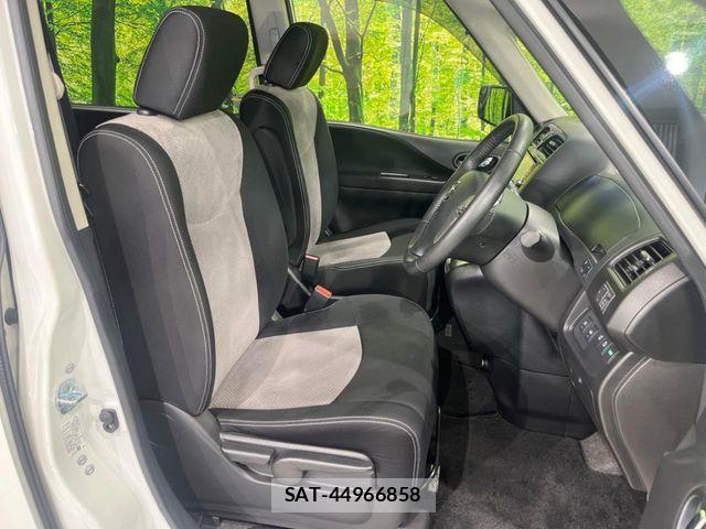 Nissan SERENA 2014-02 8075508-7