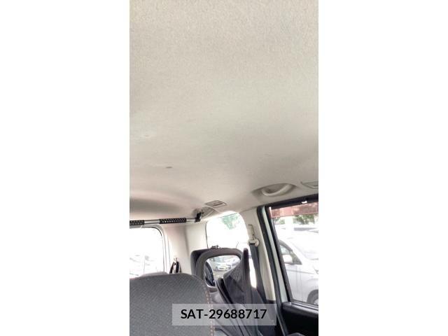 Nissan SERENA 2010-12 8101810-9
