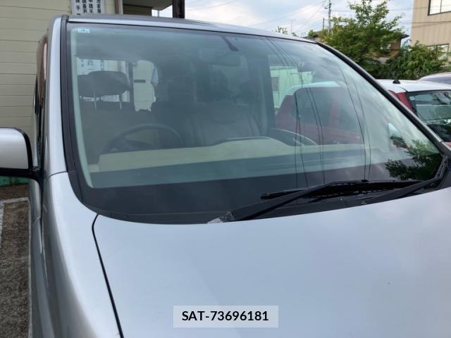 Nissan SERENA 2007-10 8101814-2